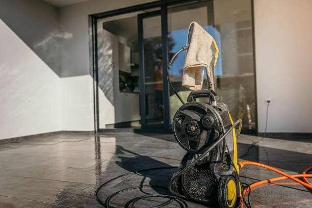 Best Animal Enclosure Cleaning  in Brighton, MI